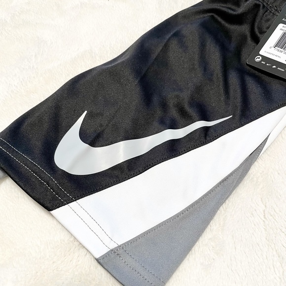 🆕Boy’s Nike Dri-Fit Shorts - Picture 9 of 9
